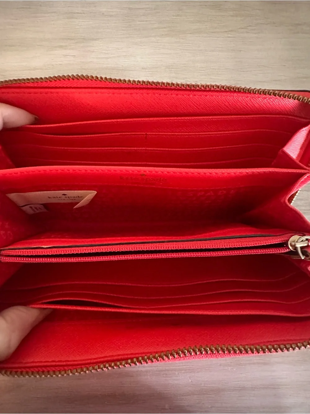 kate spade red saffiano continental wallet with gold plaque